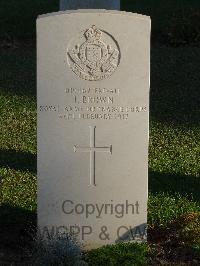 Salonika (Lembet Road) Military Cemetery - Brown, J